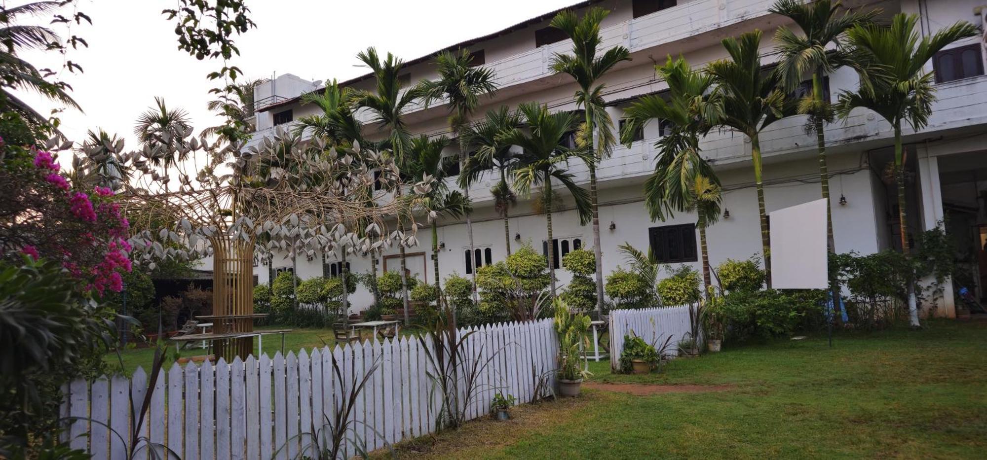 Seed Resort Shrīrangapattana Exterior foto